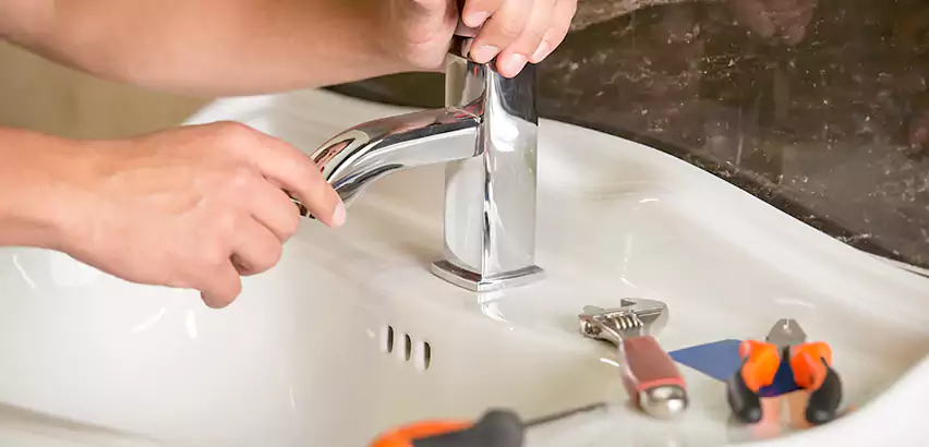 Bathtub Faucet Replacement in Skokie